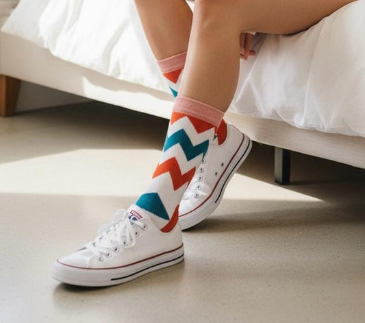 Mori Luna Socks - Colour Zig Zag