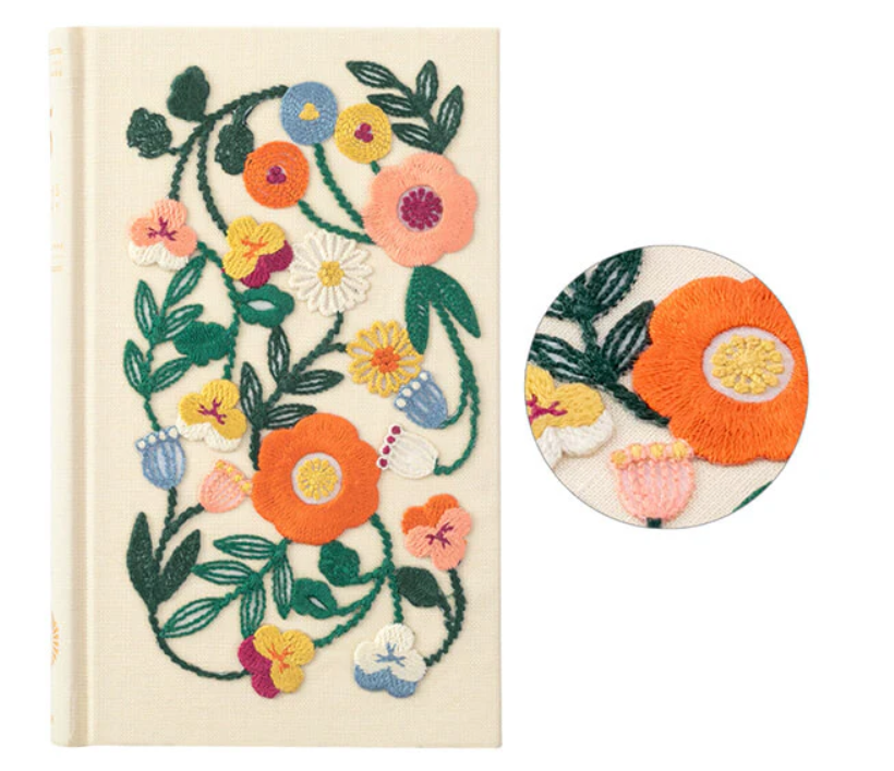 MIDORI Journal 5 Years Embroidery Flower Beige