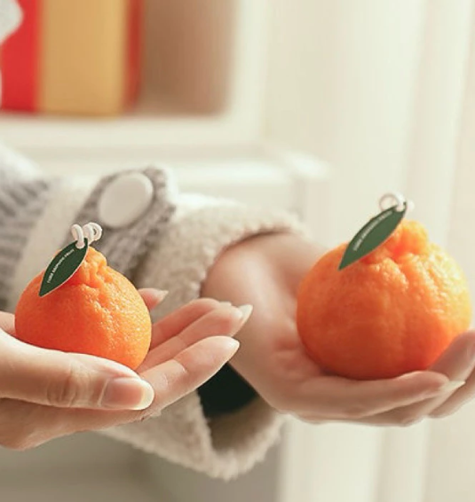 Handgemachte Mandarinen-Aromakerze