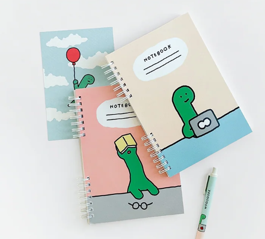 Joguman Studio liniertes Frühlingsnotizbuch – Elfenbein – Brachio Work