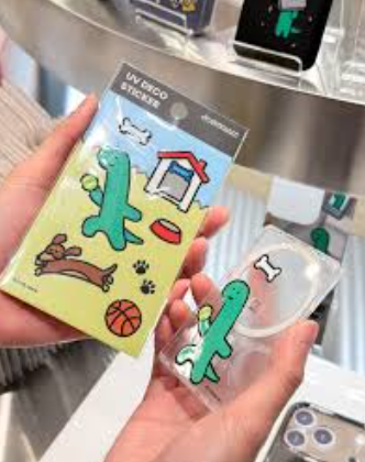 Joguman UV Sticker -Play