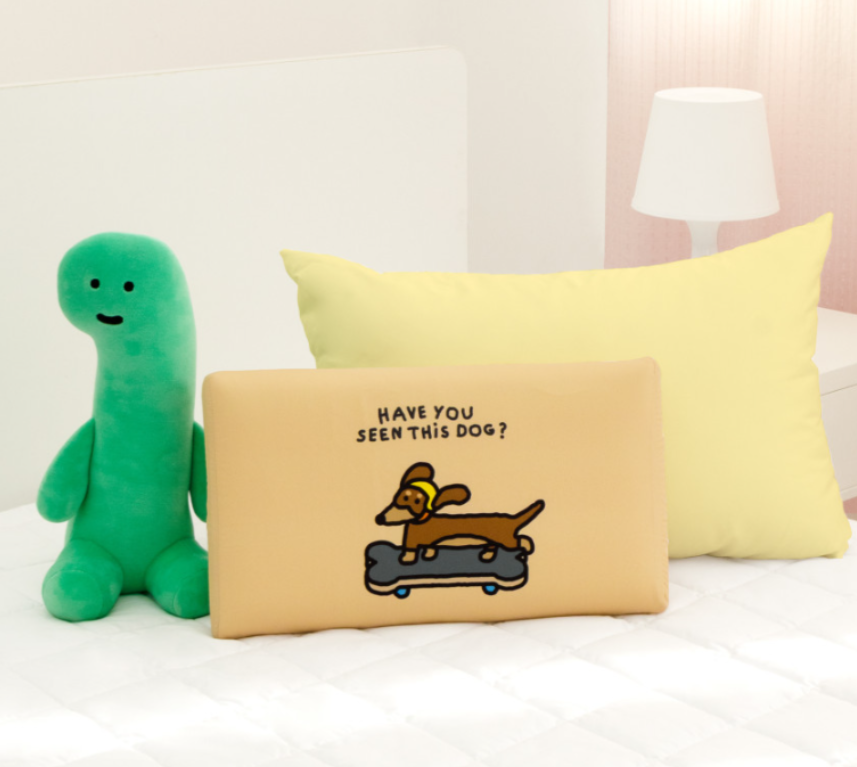 Joguman Studio Memory Foam Pillow - Woody
